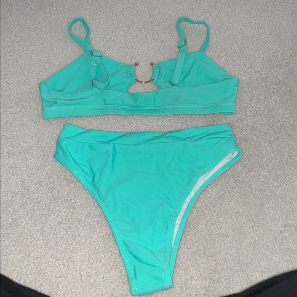 bathing suit - Picture 2 of 2